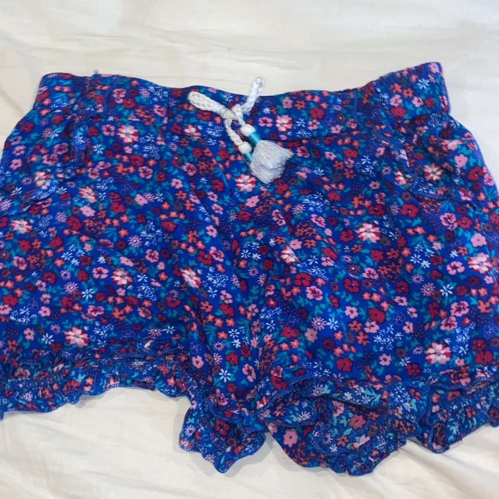 Small flowery colorful shorts